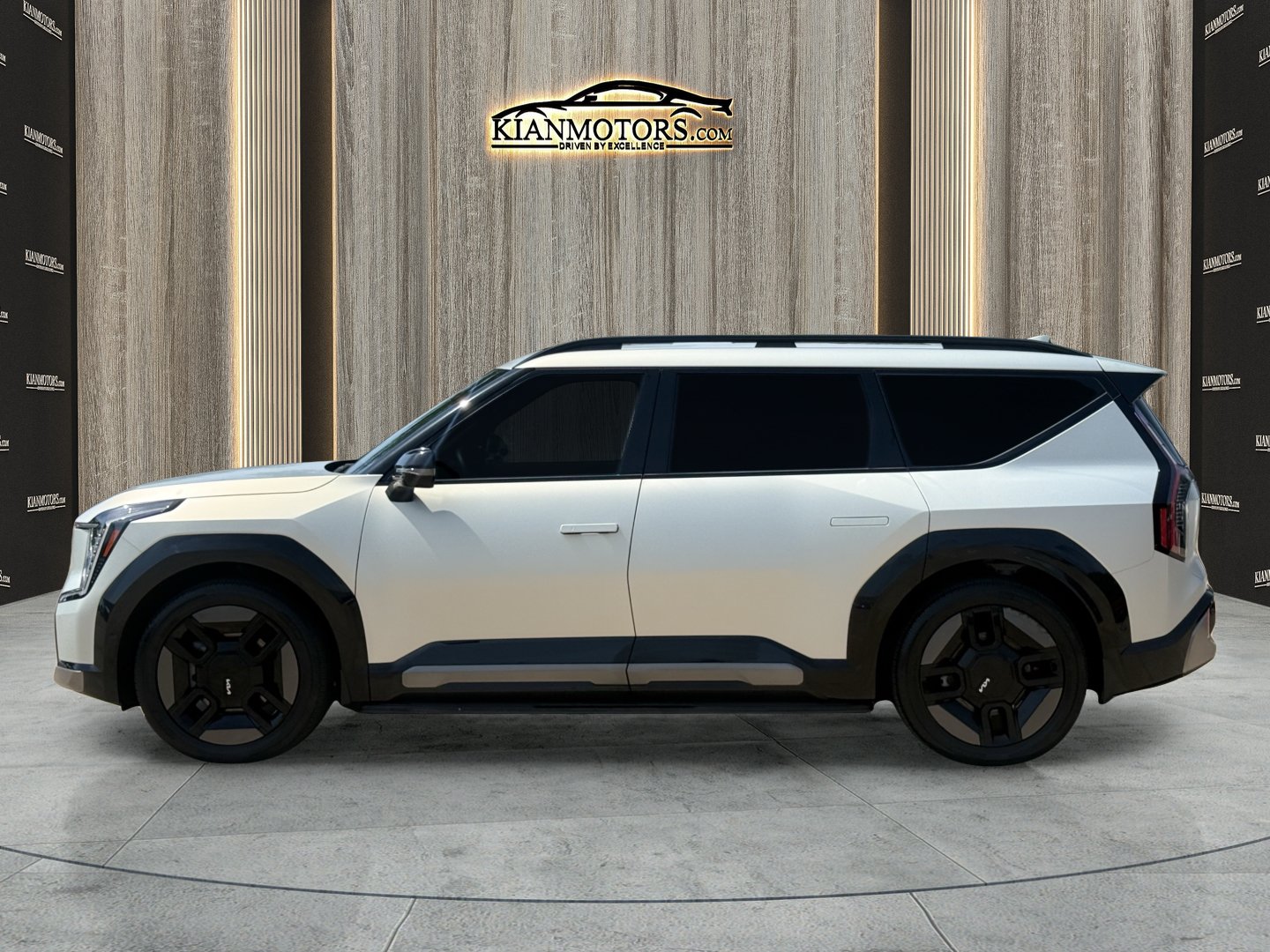 Used 2024 Kia EV9 GT-Line AWD/4WD image 7
