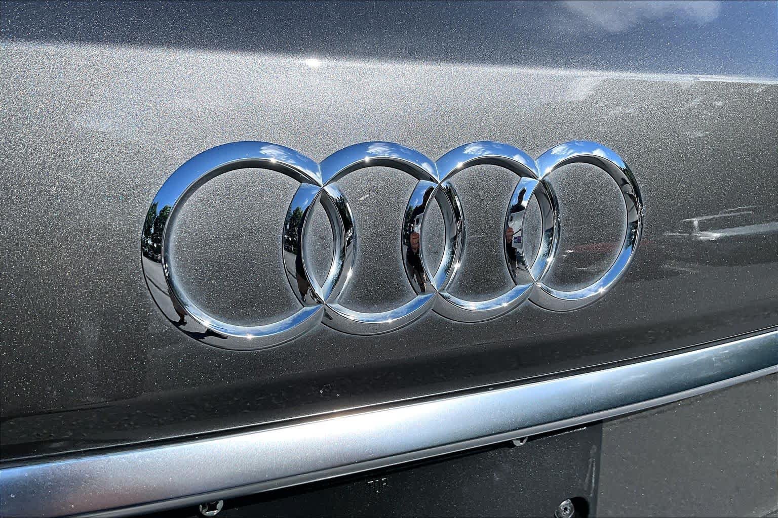 Used 2020 Audi Q7 3.0T Premium Plus AWD/4WD image 31