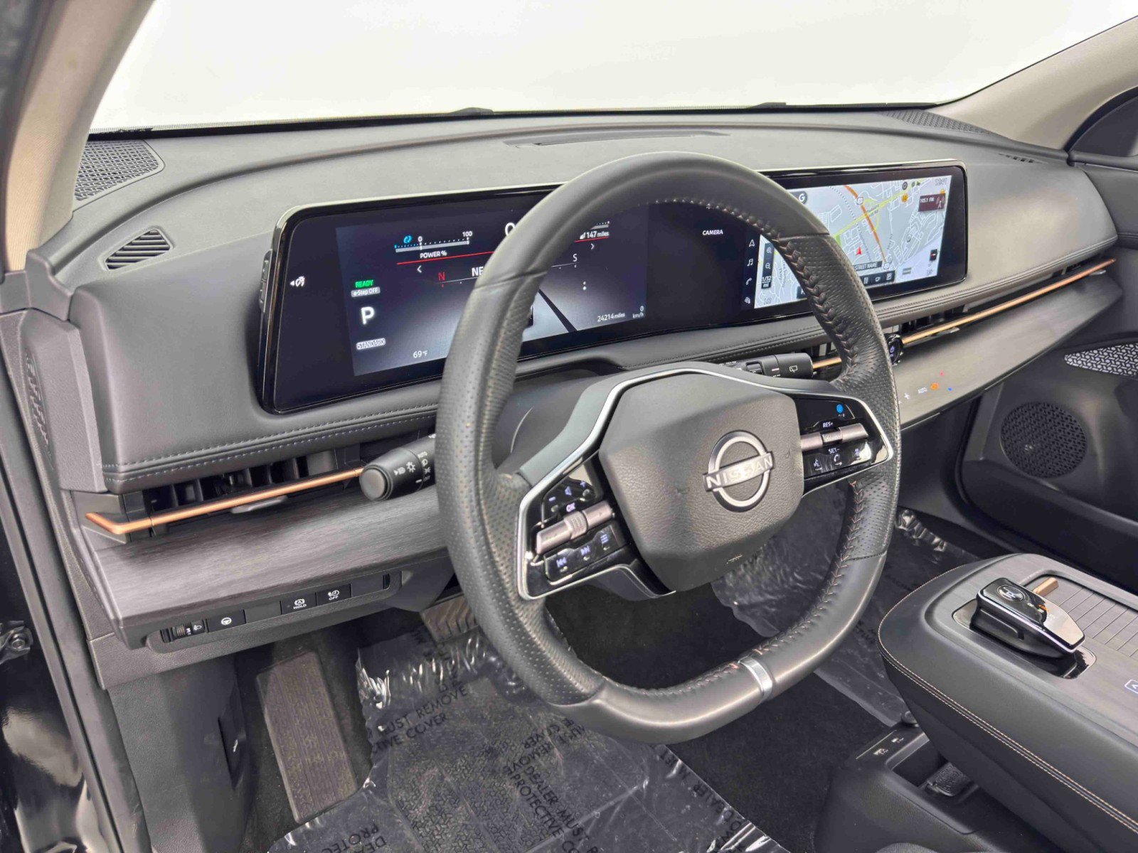 Used 2024 Nissan Ariya FWD image 12