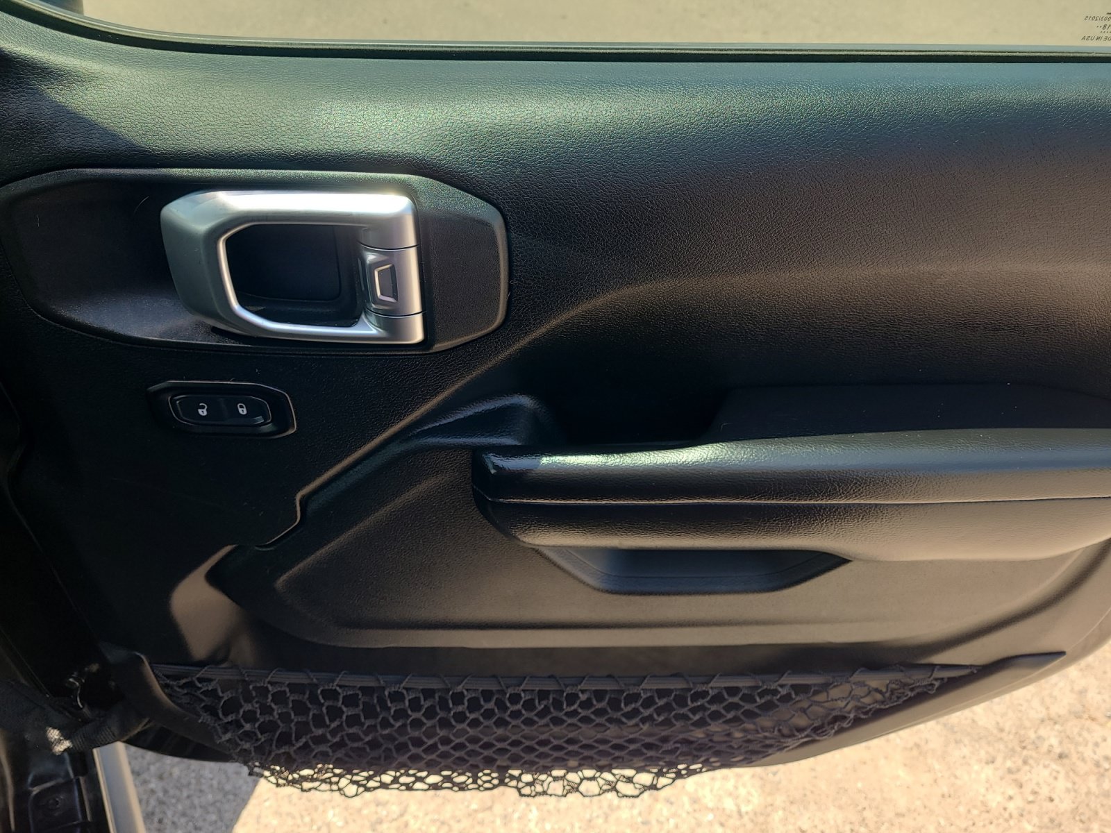 Used 2019 Jeep Wrangler Unlimited Rubicon AWD/4WD image 31