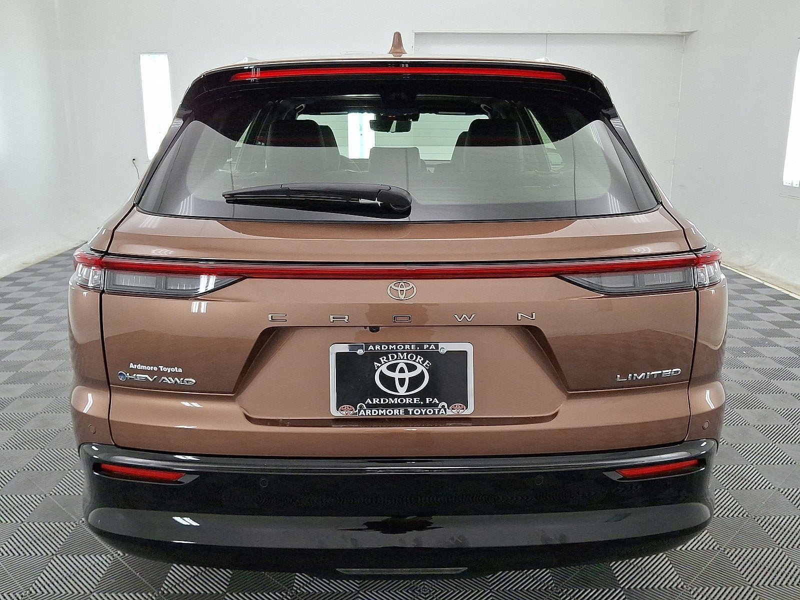 Certified 2025 Toyota Crown Signia w/ Advanced Technology Package AWD/4WD image 15