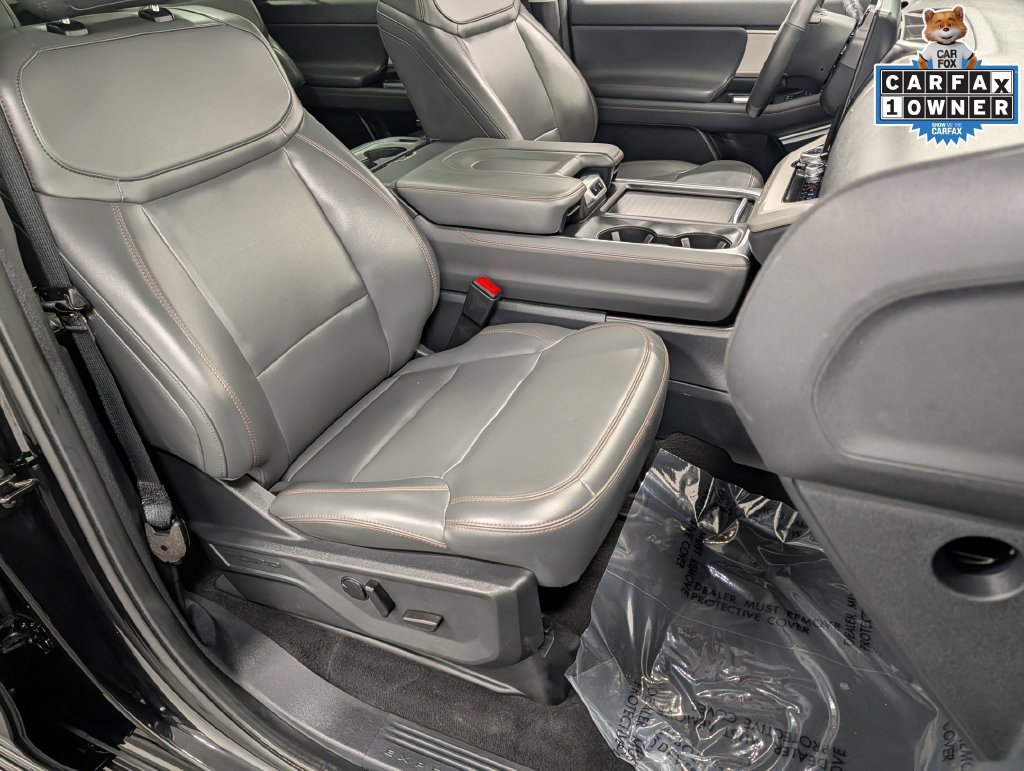Used 2025 Ford Expedition Active AWD/4WD image 29