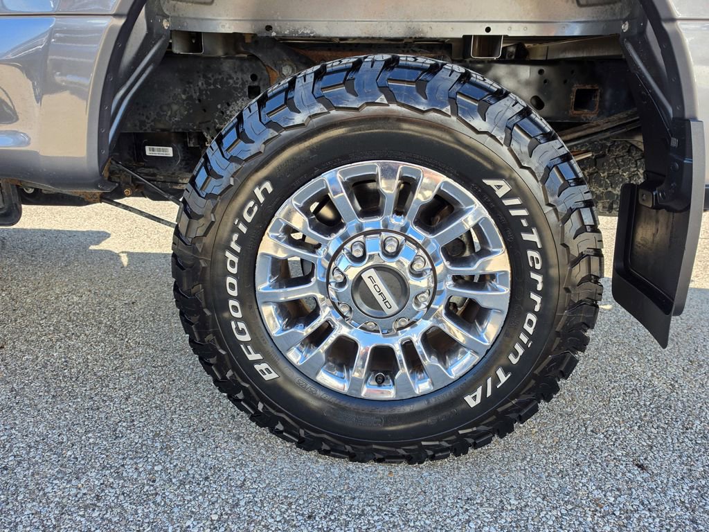 Used 2021 Ford F250 XLT w/ XLT Premium Package AWD/4WD image 32