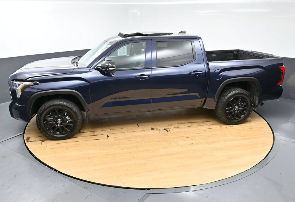 Used 2026 Toyota Tundra Limited AWD/4WD image 45