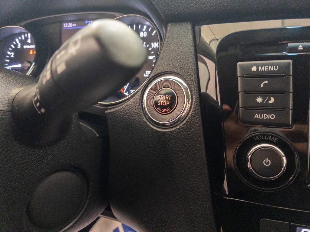 Used 2019 Nissan Rogue SV image 23