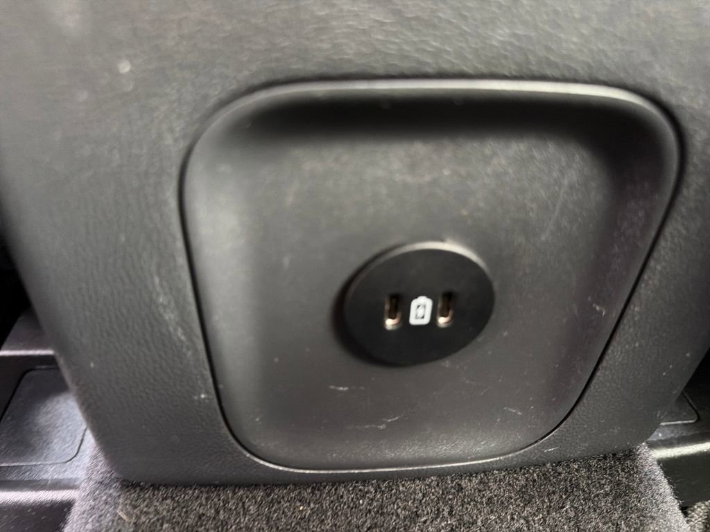 Used 2025 Ford Escape Active AWD/4WD image 36