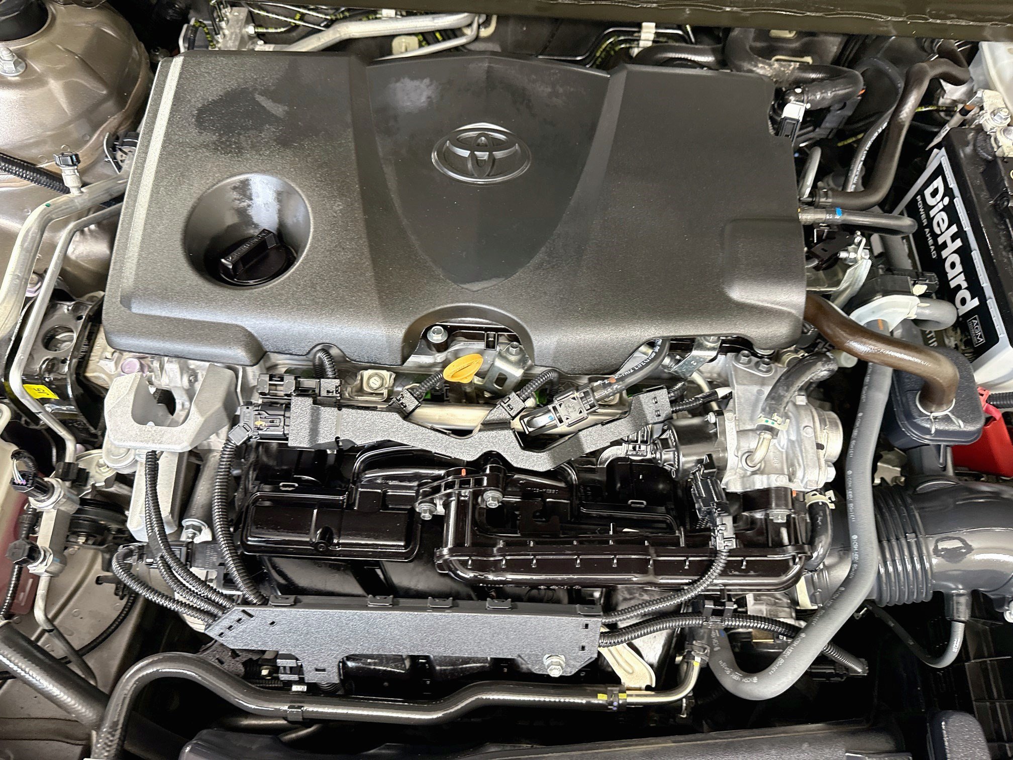 Used 2021 Toyota Camry SE w/ Carpet Mat Package (TMS) FWD image 38