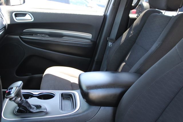 Used 2019 Dodge Durango SXT RWD image 29