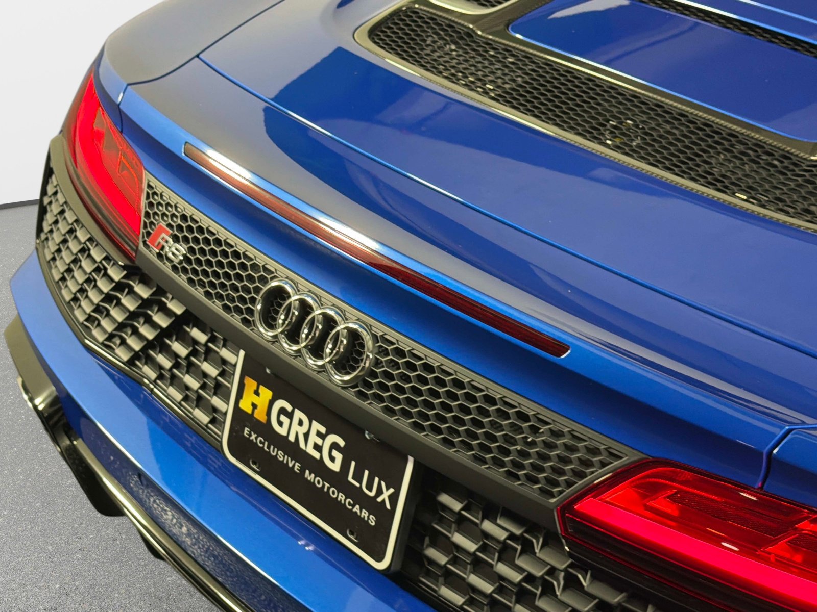 Used 2023 Audi R8 V10 performance image 17