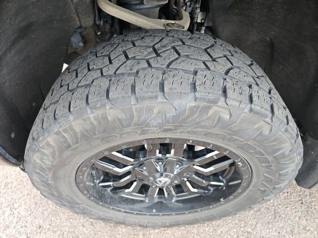 Used 2022 Chevrolet Silverado 1500 High Country w/ High Country Premium Package image 12