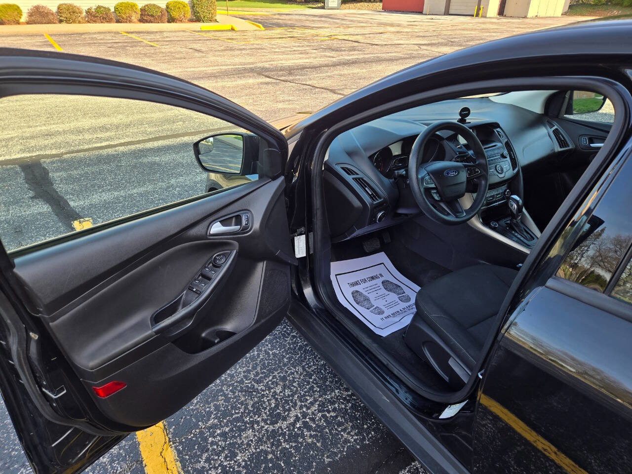 Used 2015 Ford Focus SE image 17