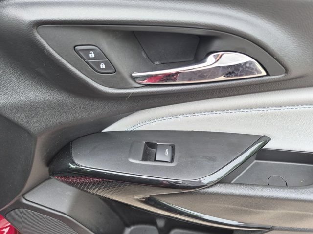Used 2025 Chevrolet Trax LT w/ LT Convenience Package FWD image 33