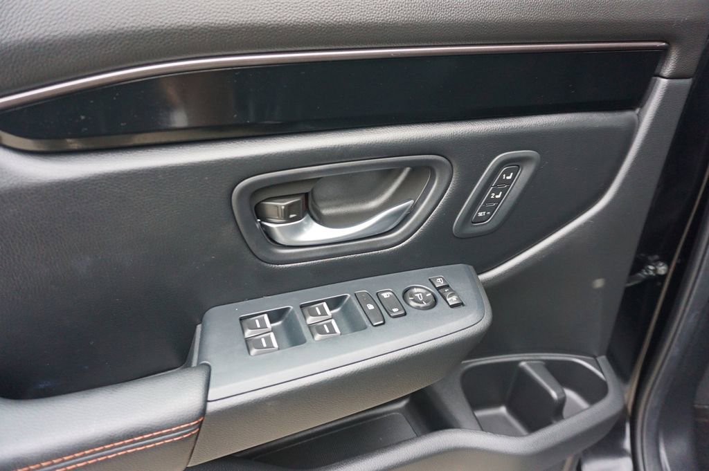Used 2024 Honda Pilot TrailSport image 4