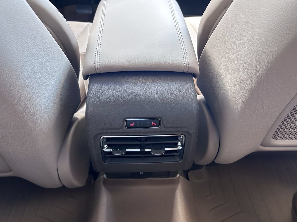 Used 2020 Lincoln Corsair AWD w/ Equipment Group 101A image 34