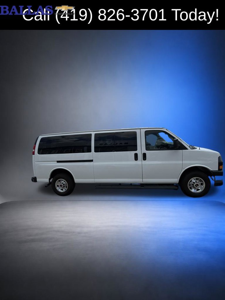 Used 2024 GMC Savana 3500 LT w/ LT Preferred Equipment Group RWD image 4