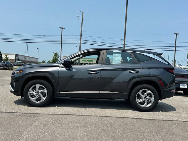Used 2024 Hyundai Tucson SE AWD/4WD image 4