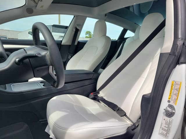 Used 2022 Tesla Model 3 Long Range AWD/4WD image 21