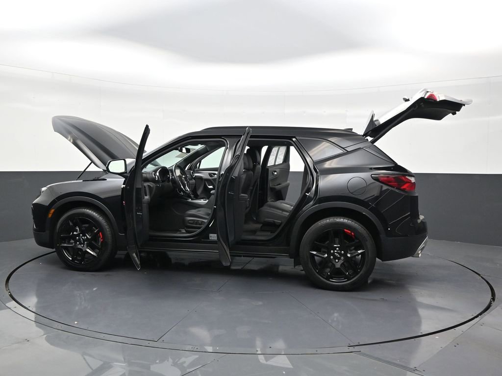 Used 2022 Chevrolet Blazer LT w/ Redline Edition image 30