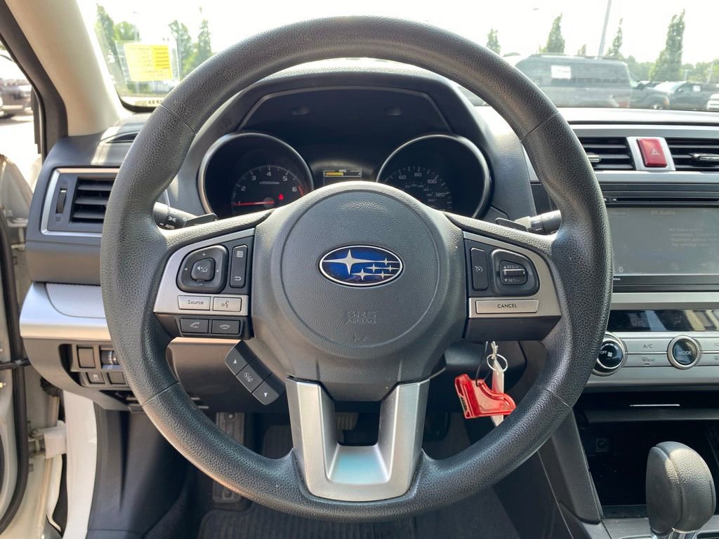 Used 2017 Subaru Outback 2.5i AWD/4WD image 12