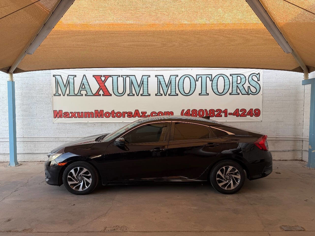 Used 2018 Honda Civic EX image 3