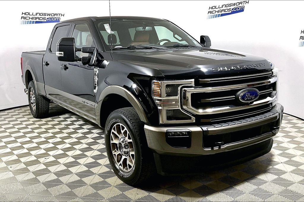 Used 2022 Ford F250 King Ranch w/ King Ranch Ultimate Package AWD/4WD image 3