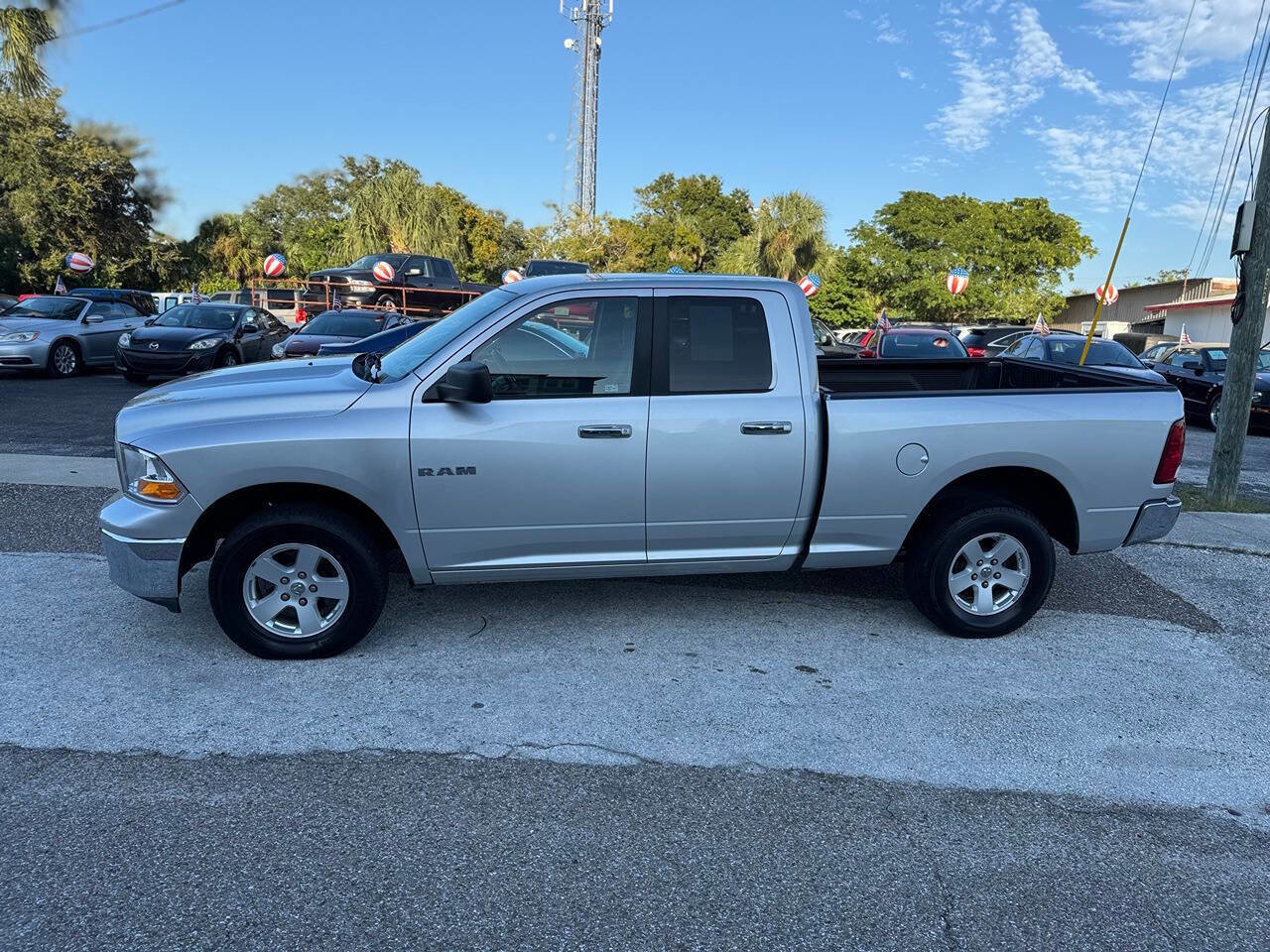 Used 2009 Dodge Ram 1500 Truck SLT image 5