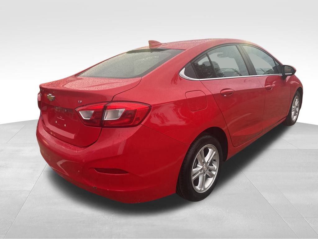 Used 2018 Chevrolet Cruze LT w/ LT Fleet Convenience Package image 6