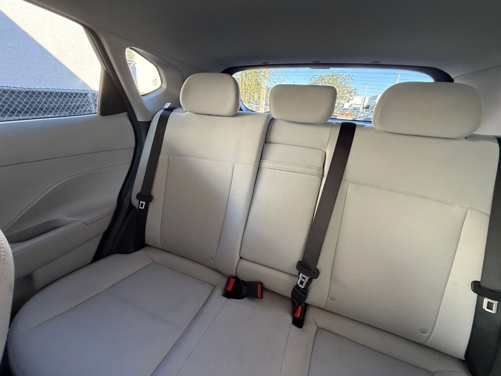 Used 2025 Hyundai Kona SEL image 41