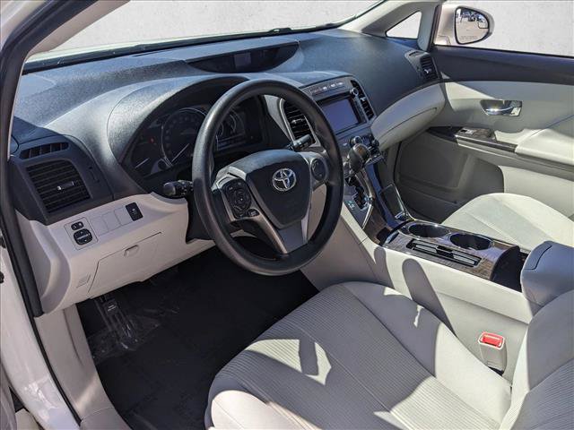 Used 2013 Toyota Venza LE FWD image 10