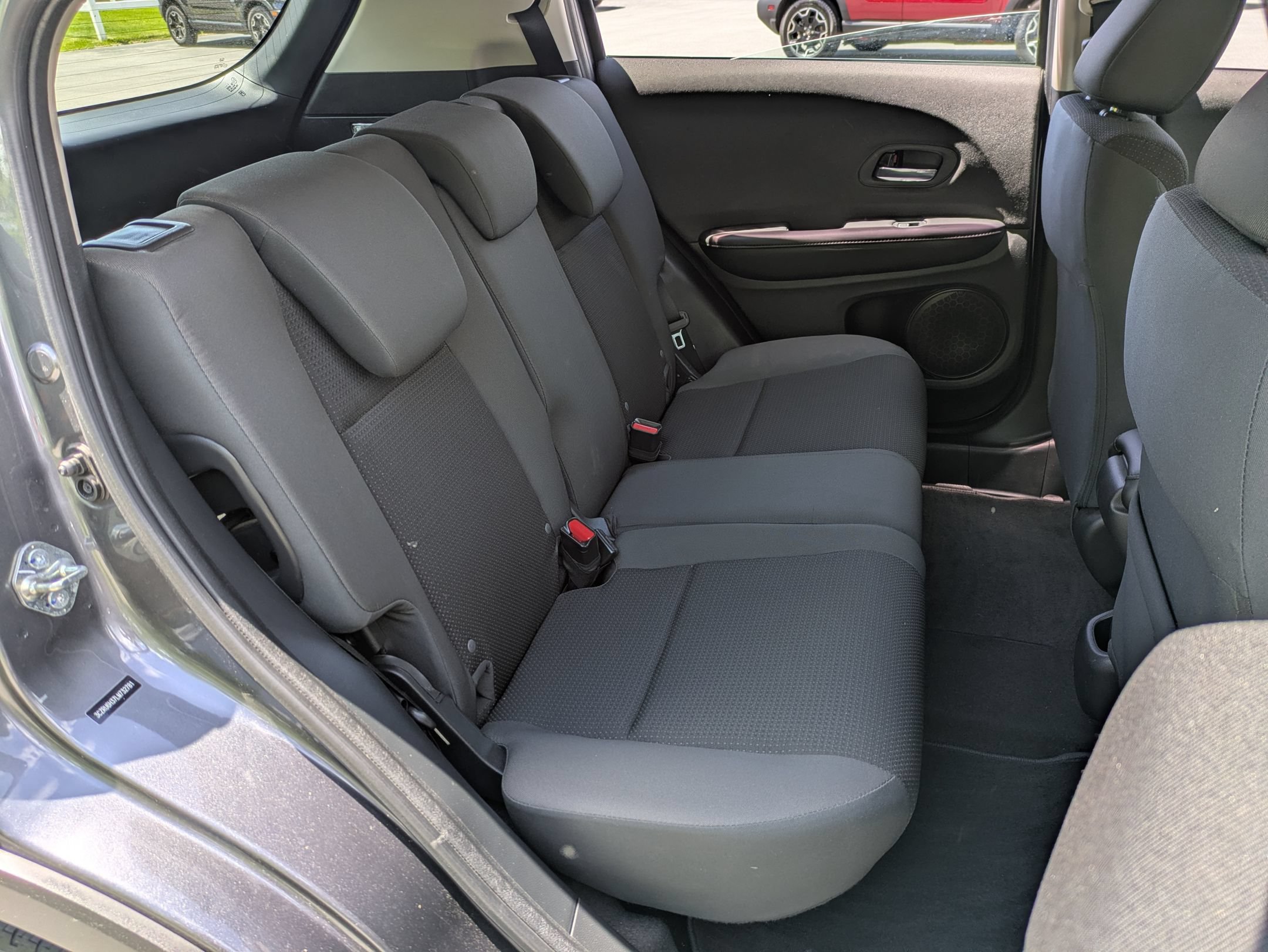 Used 2020 Honda HR-V LX image 20