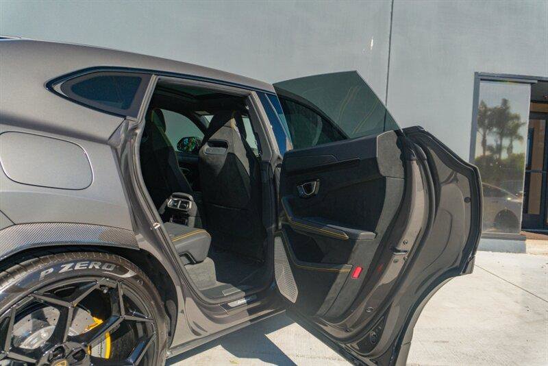 Used 2024 Lamborghini Urus Performante image 58