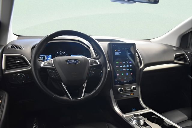 Used 2022 Ford Edge SEL image 23