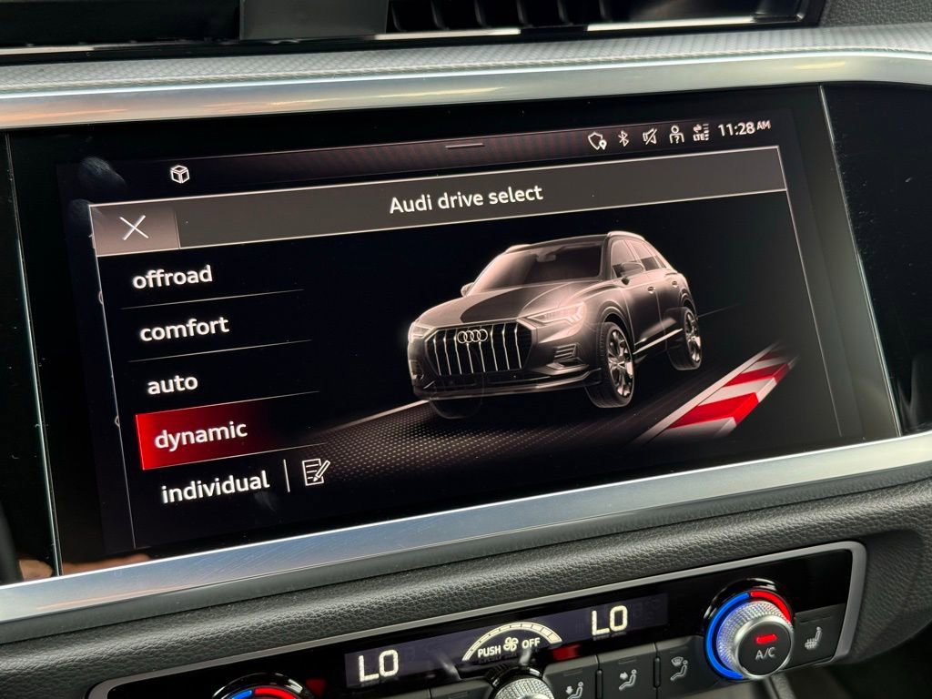 Used 2022 Audi Q3 2.0T Premium Plus w/ Premium Plus Package image 5