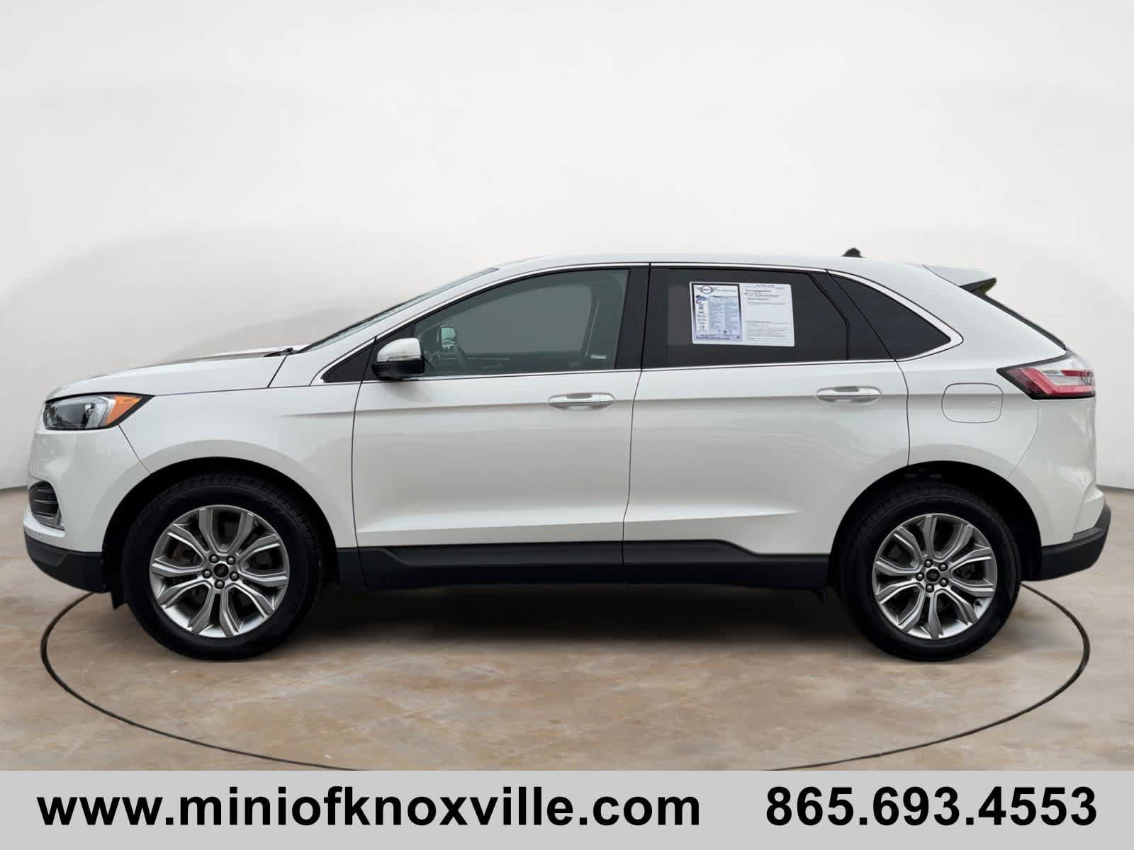 Used 2024 Ford Edge Titanium AWD/4WD image 6