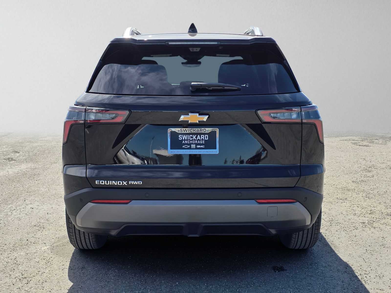 New 2026 Chevrolet Equinox LT w/ Safety and Technology Package AWD/4WD image 4
