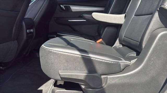 Used 2025 Buick Enclave Preferred image 25