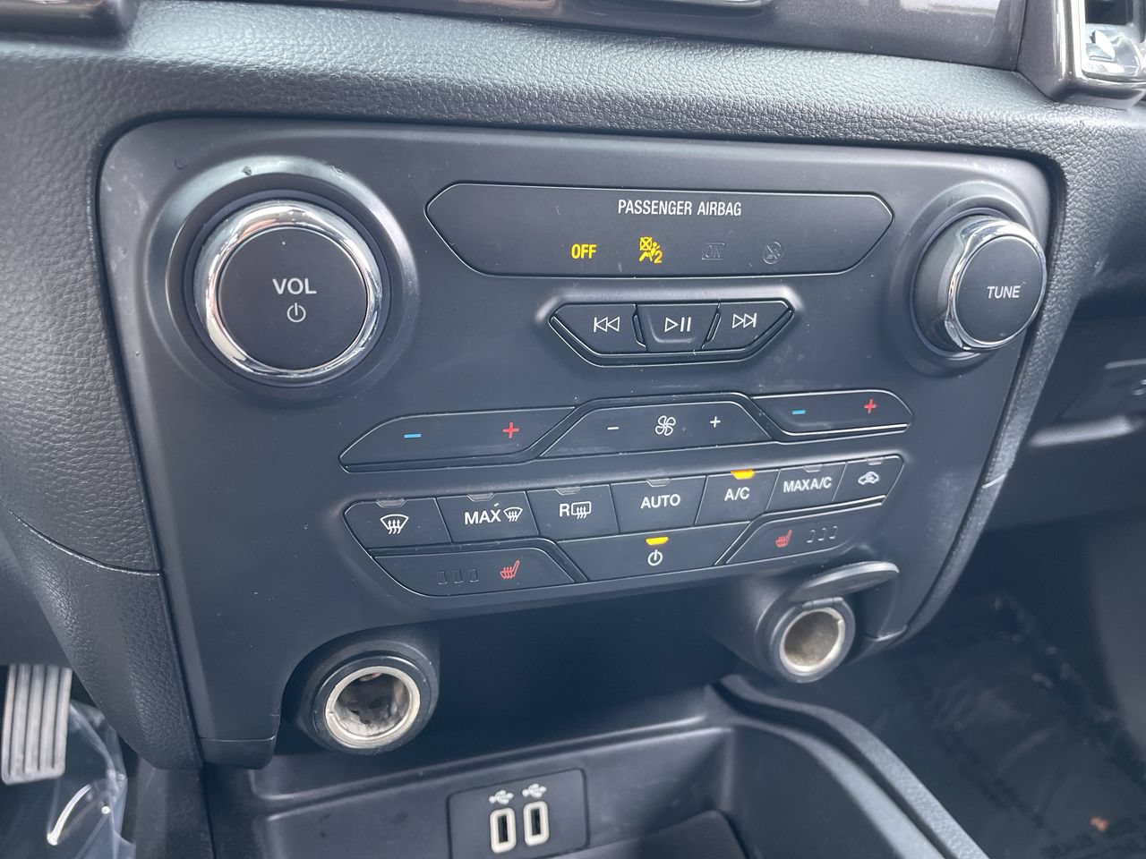 Used 2019 Ford Ranger Lariat w/ Equipment Group 501A Mid AWD/4WD image 17