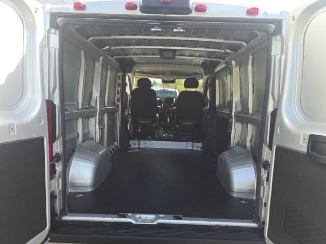 Used 2025 RAM ProMaster 1500 w/ Convenience Group image 22