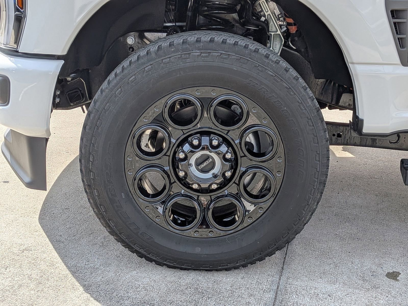 Used 2026 Ford F250 Lariat w/ Black Appearance Package image 6