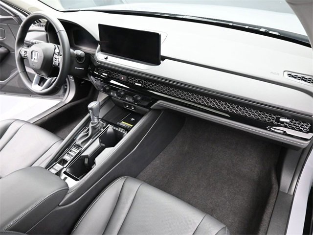 Used 2024 Honda Accord Touring image 39