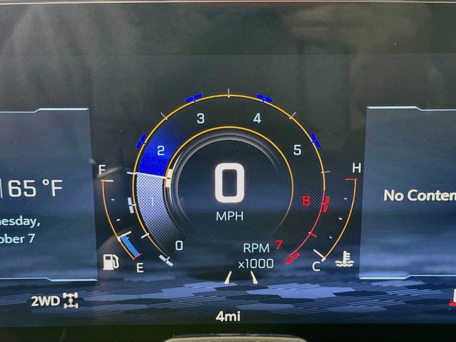 New 2027 Chevrolet Traverse Z71 w/ Enhanced Driving Package AWD/4WD image 6