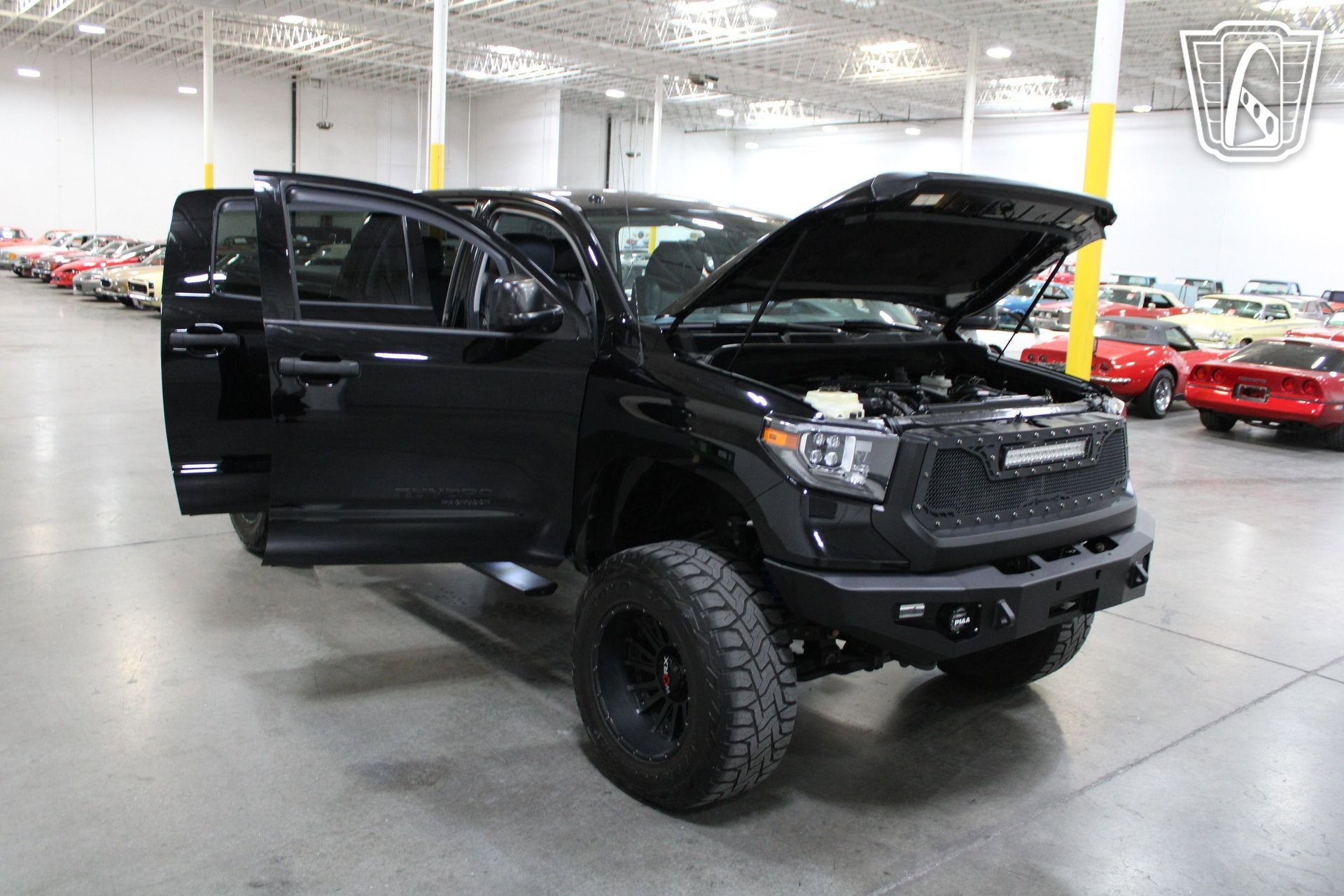 Used 2014 Toyota Tundra SR5 w/ TRD Off Road Package AWD/4WD image 36