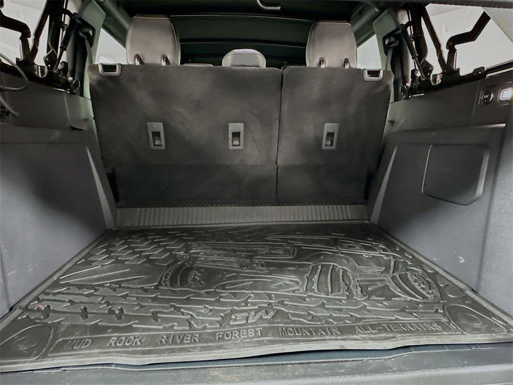 Used 2023 Ford Bronco Badlands image 25