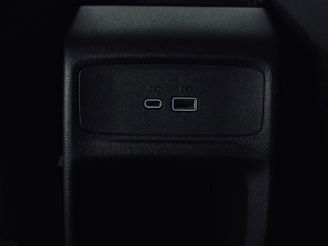 Used 2025 Buick Envista Sport Touring image 20