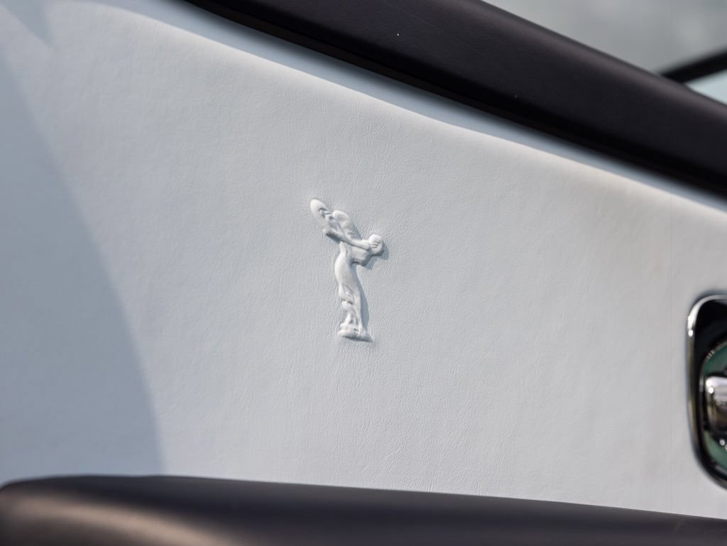 Certified 2022 Rolls-Royce Cullinan w/ Cullinan Package AWD/4WD image 26