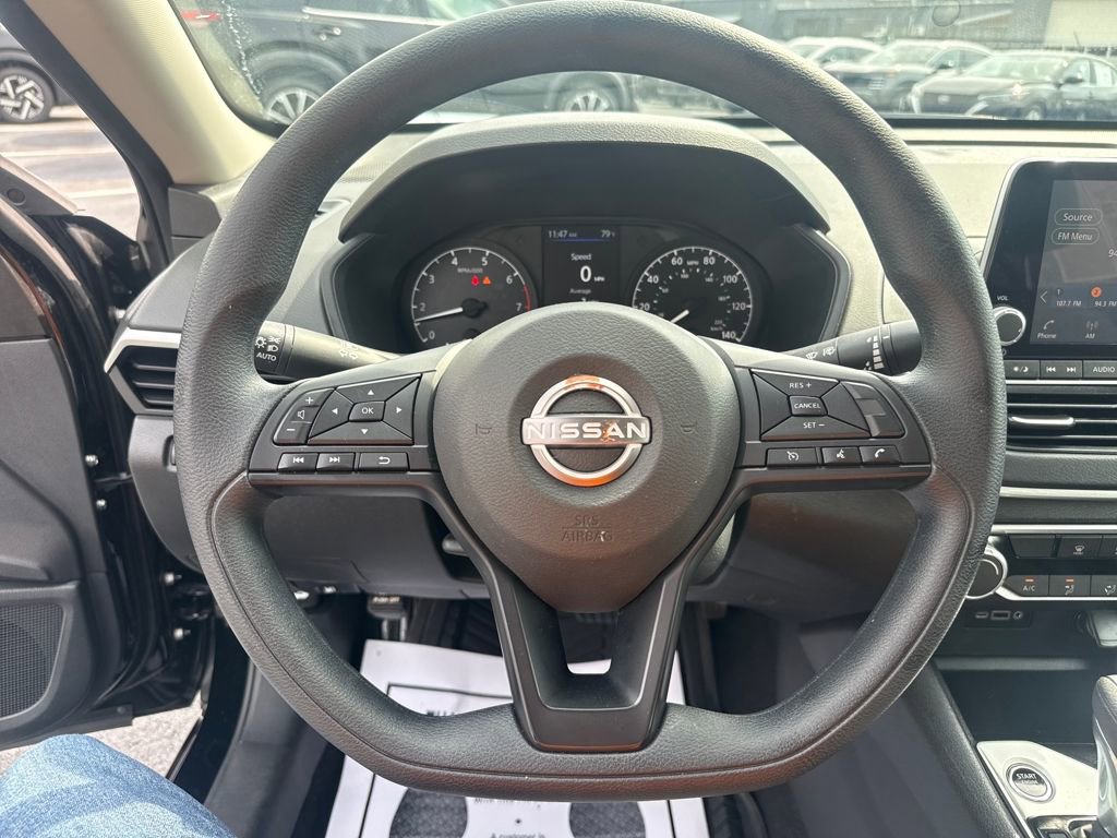 Used 2025 Nissan Altima 2.5 S image 15