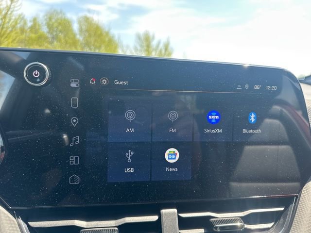 New 2026 Chevrolet Equinox RS w/ Convenience Package III FWD image 24
