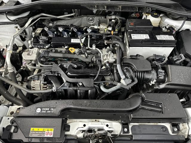 Used 2022 Toyota Corolla Cross L AWD/4WD image 14