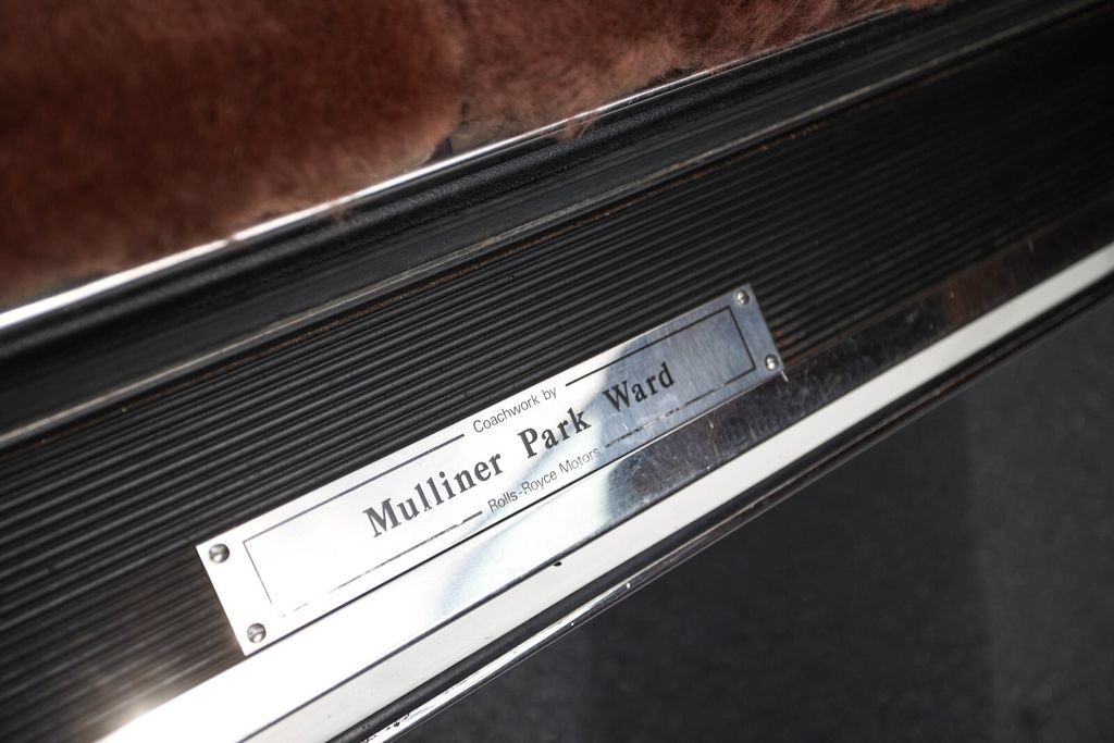 Used 1989 Rolls-Royce Corniche II RWD image 32
