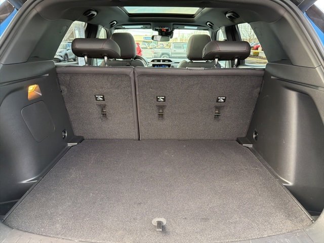 Used 2023 Chevrolet TrailBlazer RS w/ Sun and Liftgate Package image 36